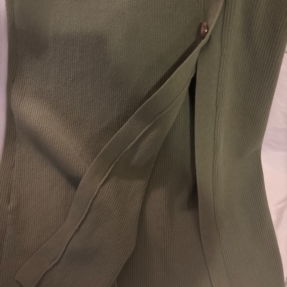Gently worn Sezane Harper Dress Moss Green - Size XS - Picture 8 of 10
